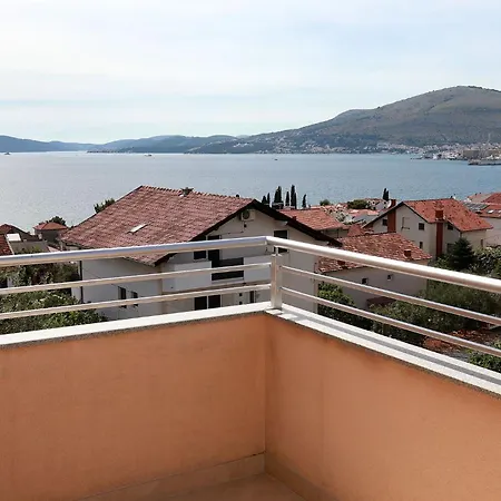 Beautiful 2 Bed