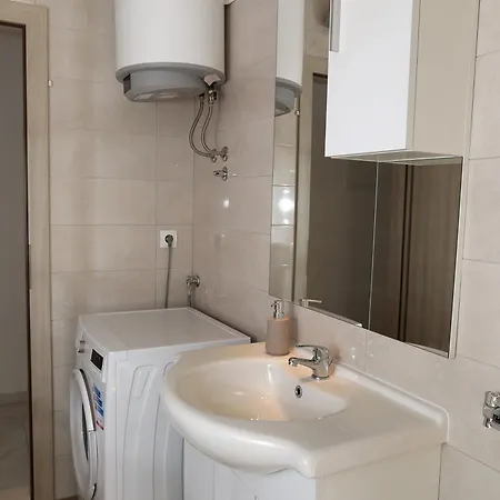 Beautiful 2 Bed 아파트 *