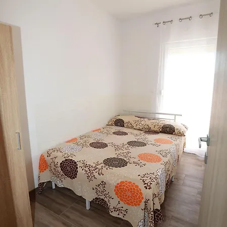 Beautiful 2 Bed