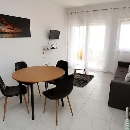 Beautiful 2 Bed * 오크루그고른지